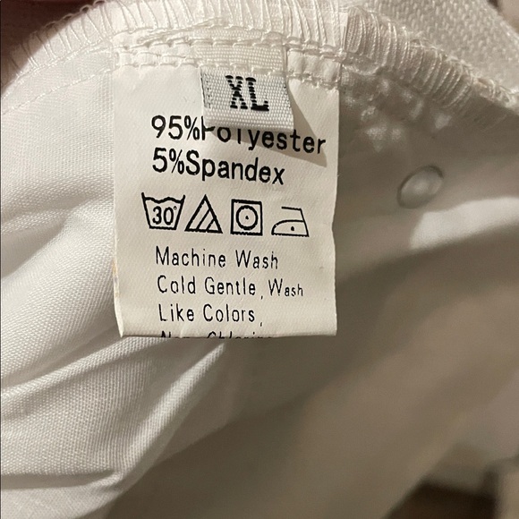 Men's Distressed Gray Jeans - Picture 6 of 7